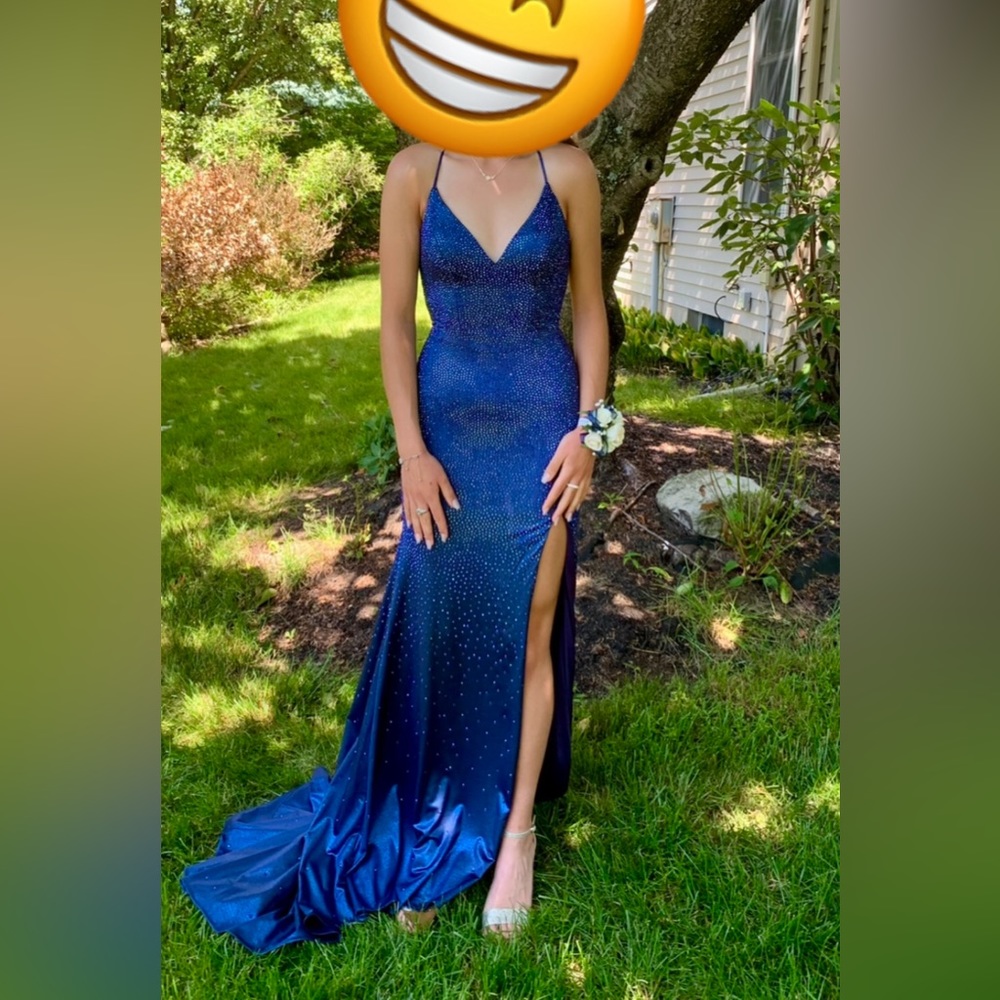Blue prom dress. Size 2. Brand: Jovani